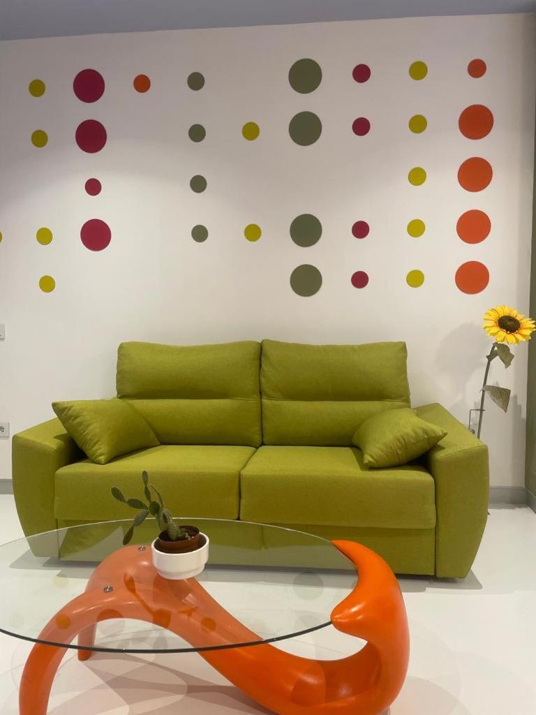 Lahola Glam Suites ตอร์เรโมลิโนส ภายนอก รูปภาพ