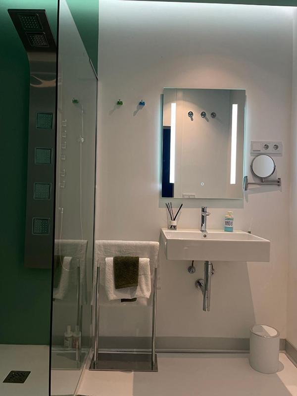 Lahola Glam Suites ตอร์เรโมลิโนส ห้อง รูปภาพ