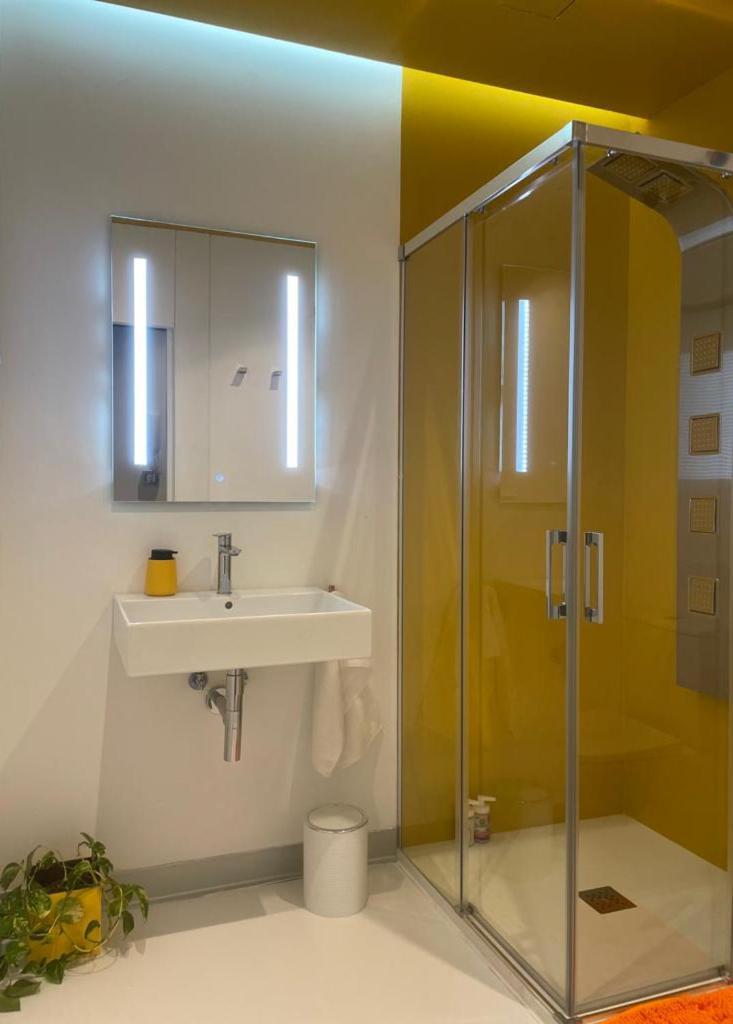 Lahola Glam Suites ตอร์เรโมลิโนส ห้อง รูปภาพ